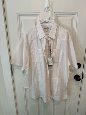 Men's Short Sleeve Guayabera Shirt White